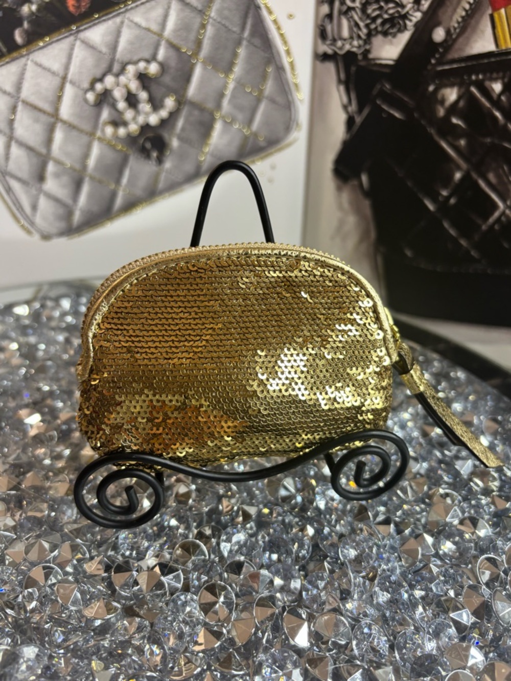 Coach Poppy Gold Sequin Mini Coin or makeup Pouch #46587 LIKE NEW RARE - Picture 3 of 10